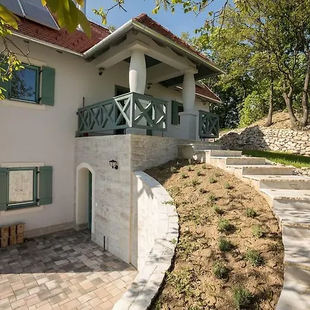 Easy Bogoma - 2 Apartments, Breathtaking Views *